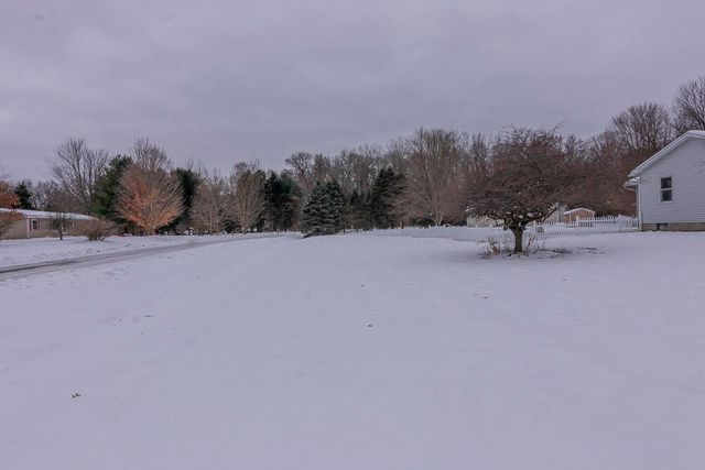 24271 Thousand Oaks Drive, Almena Twp, MI 49071