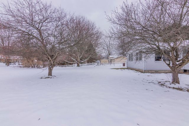 24271 Thousand Oaks Drive, Almena Twp, MI 49071