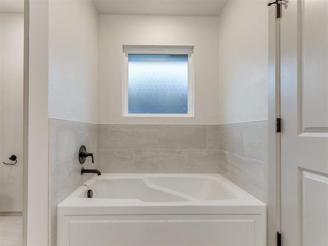 3309 NW 178th Terrace, Edmond, OK 73012