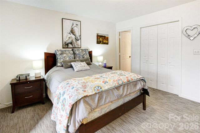 157 Toxaway Views Drive 802, Lake Toxaway, NC 28747