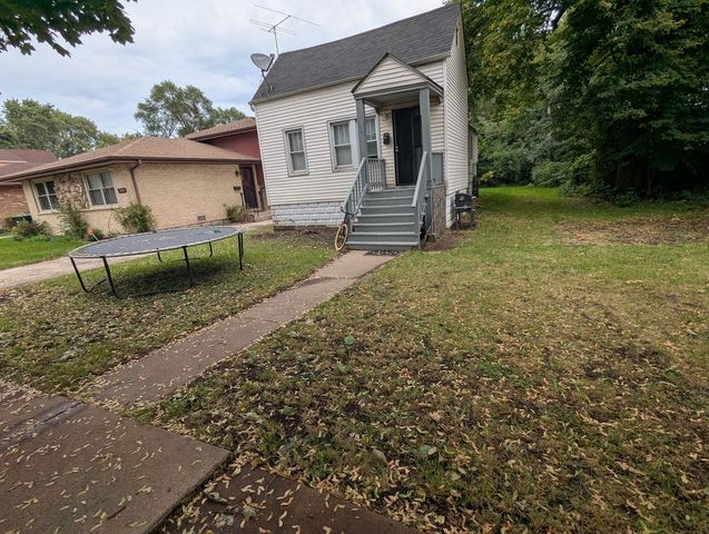 12541 S Wentworth Avenue, Chicago, IL 60628