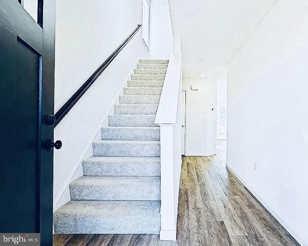 9 SHILLINGTON LANE, Carlisle, PA 17013