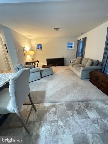 9 SHILLINGTON LANE, Carlisle, PA 17013