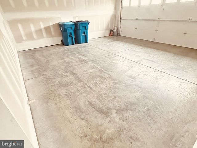 9 SHILLINGTON LANE, Carlisle, PA 17013