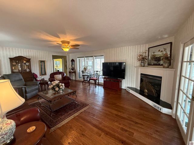 531 Knight Lane, Benton, KY 42025