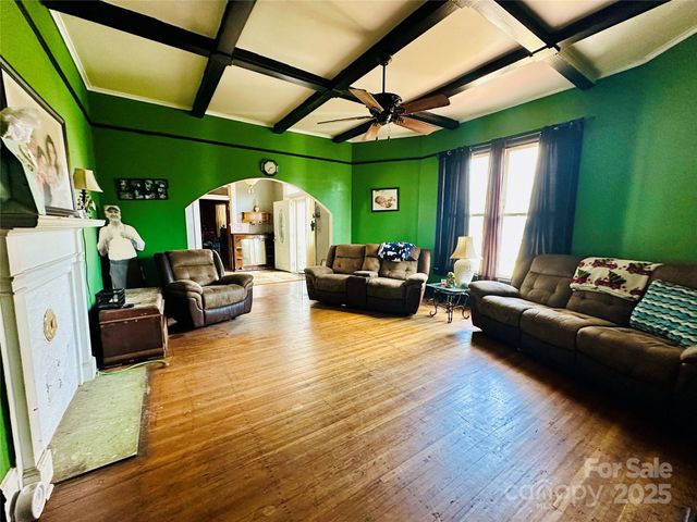 921 Church Street, Kings Mountain, NC 28086