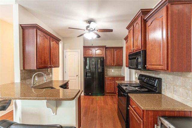 11 Gannon Gap Court, Douglasville, GA 30134