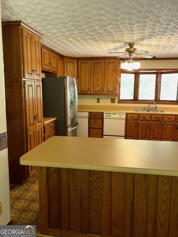 130 Mill Pond Court, Acworth, GA 30101