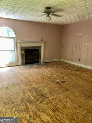 130 Mill Pond Court, Acworth, GA 30101
