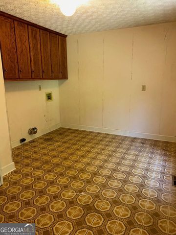 130 Mill Pond Court, Acworth, GA 30101