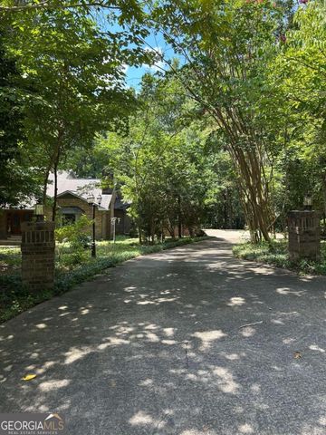 130 Mill Pond Court, Acworth, GA 30101
