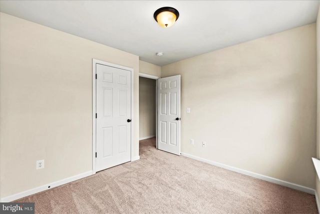 2232 MALLARD LANDING DR, Fredericksburg, VA 22408