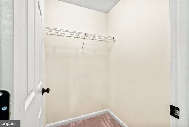 2232 MALLARD LANDING DR, Fredericksburg, VA 22408