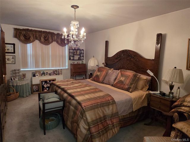 463 Summit Avenue 2F, Cedarhurst, NY 11516