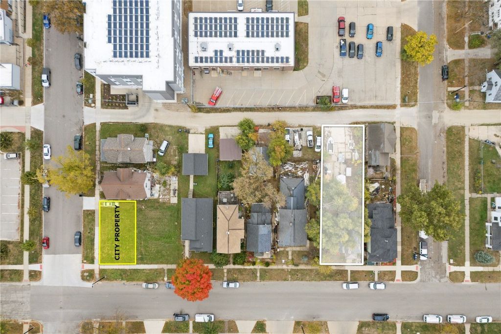 525 2nd Street SW, Cedar Rapids, IA 52404