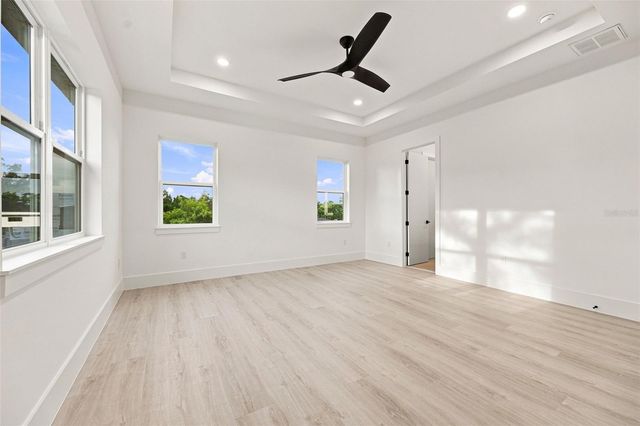 731 42ND STREET, Sarasota, FL 34234