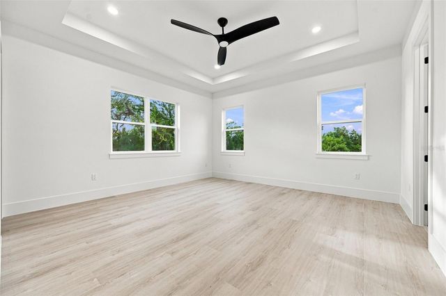 731 42ND STREET, Sarasota, FL 34234