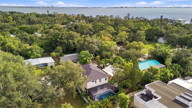 731 42ND STREET, Sarasota, FL 34234