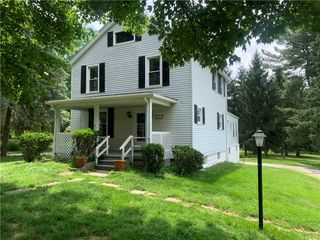 171 Fieldview Dr, Pine Twp, PA 15090