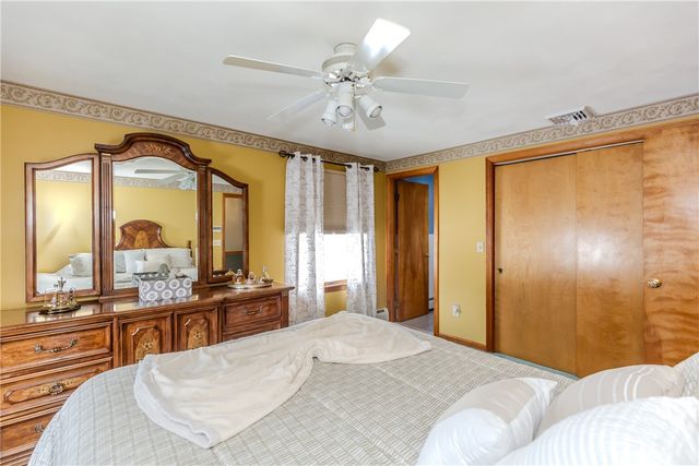 17 Tremont St Street, North Providence, RI 02904