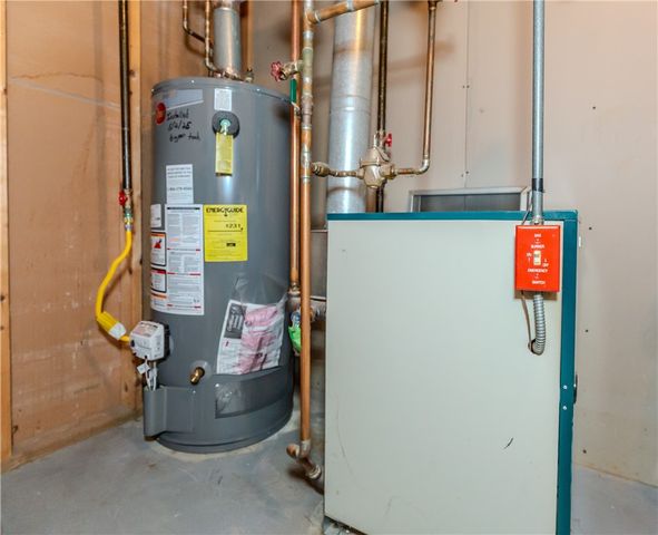 17 Tremont St Street, North Providence, RI 02904