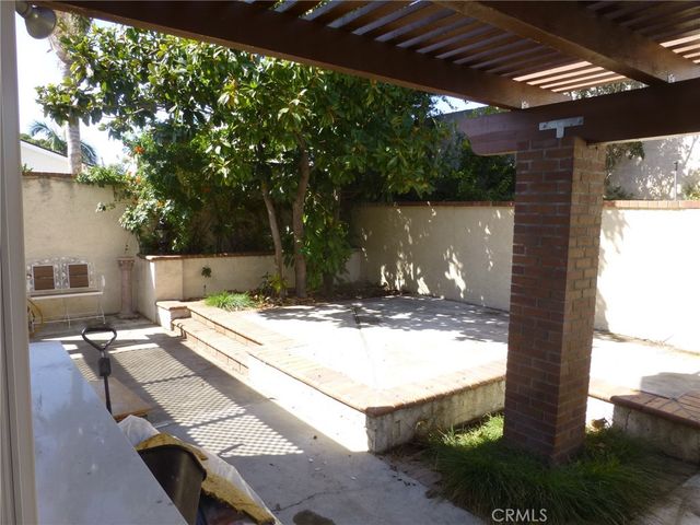 19661 Bluefield, Yorba Linda, CA 92886
