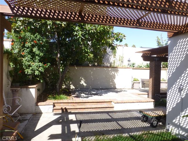 19661 Bluefield, Yorba Linda, CA 92886