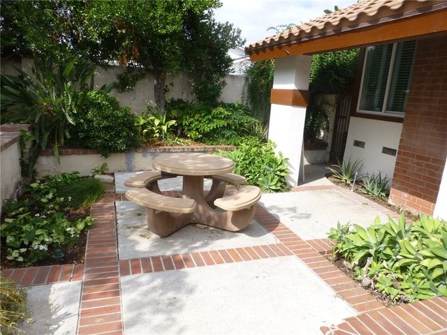 19661 Bluefield, Yorba Linda, CA 92886