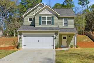 218 Brisbane Drive, Aberdeen, NC 28315
