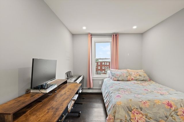 16 Cloutman St 3, Salem, MA 01970