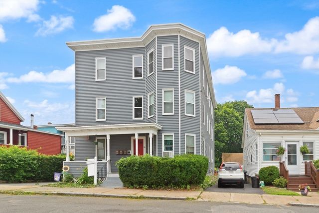 16 Cloutman St 3, Salem, MA 01970