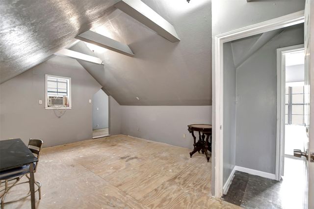 101 Bonnie Creek Drive, Coldspring, TX 77331