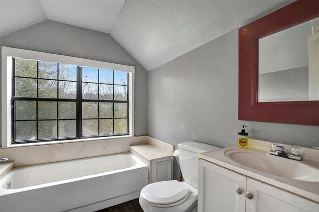 101 Bonnie Creek Drive, Coldspring, TX 77331