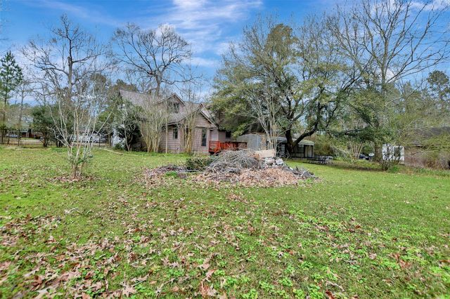 101 Bonnie Creek Drive, Coldspring, TX 77331