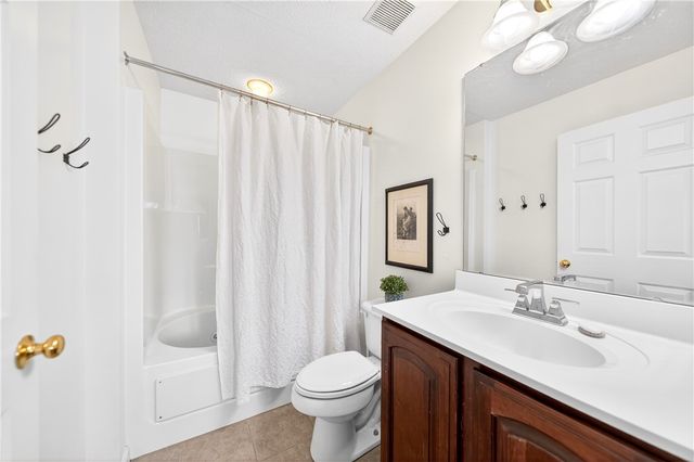 785 Norwegian Spruce, Adams Twp, PA 16046