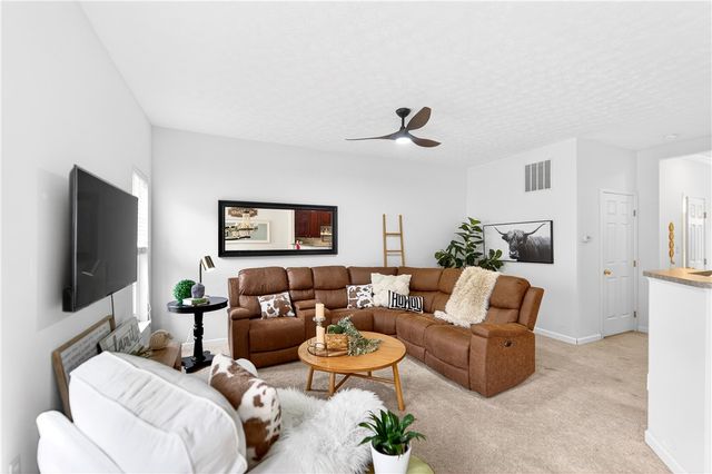 785 Norwegian Spruce, Adams Twp, PA 16046