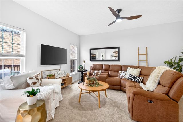 785 Norwegian Spruce, Adams Twp, PA 16046