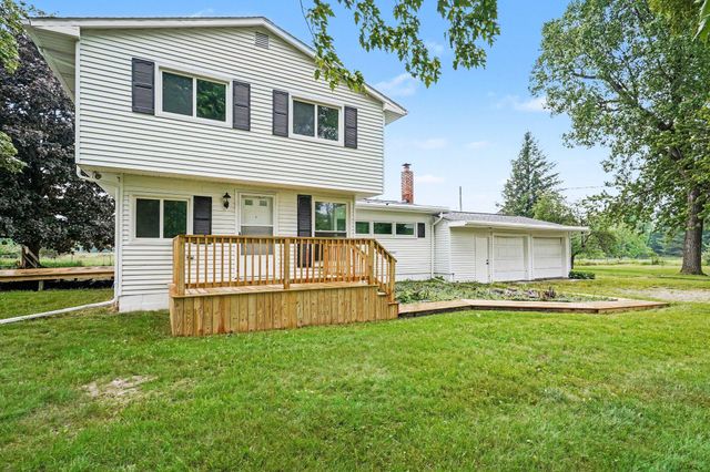 9700 Fenner Road, Woodhull Twp, MI 48872