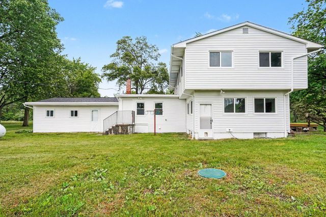 9700 Fenner Road, Woodhull Twp, MI 48872