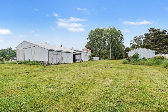 9700 Fenner Road, Woodhull Twp, MI 48872
