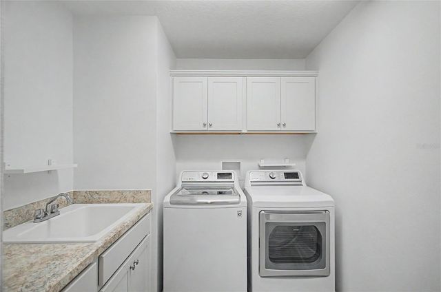 11281 STEWART LOOP, Oxford, FL 34484