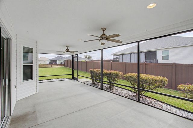 11281 STEWART LOOP, Oxford, FL 34484