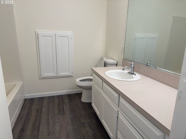 11867 Se MOUNTAIN SUN Dr, Clackamas, OR 97015