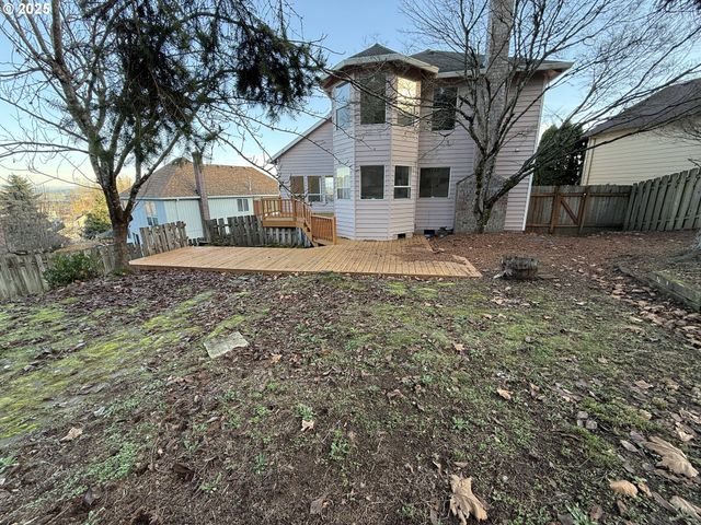 11867 Se MOUNTAIN SUN Dr, Clackamas, OR 97015