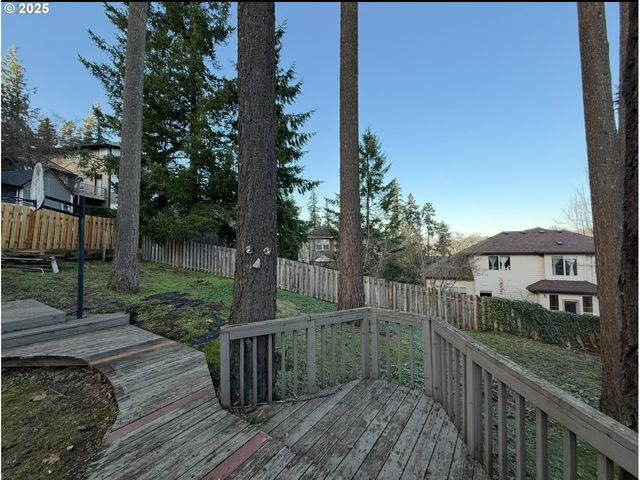 11867 Se MOUNTAIN SUN Dr, Clackamas, OR 97015