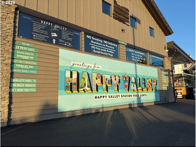 11867 Se MOUNTAIN SUN Dr, Clackamas, OR 97015