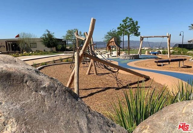 18113 Tableau Way, Santa Clarita, CA 91350