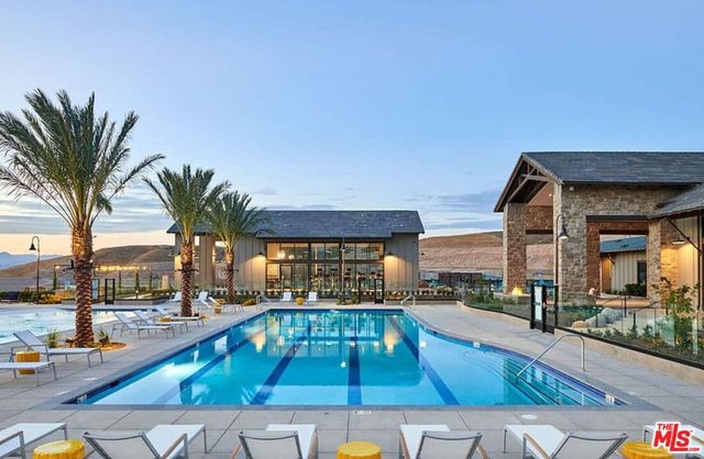 18113 Tableau Way, Santa Clarita, CA 91350