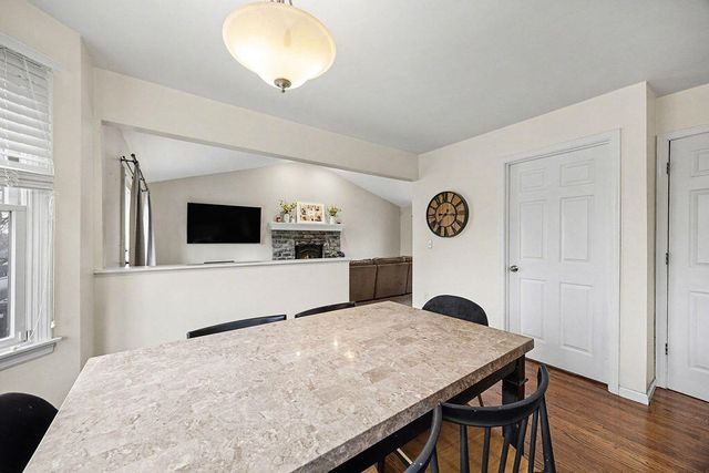 1371 Ashford Place, Florence, KY 41042