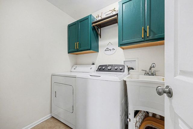 1371 Ashford Place, Florence, KY 41042